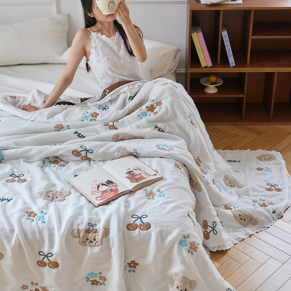 91家纺网 家纺一手货源 找家纺 沐瑟家纺 2026新款A类全棉纱布泡芙被春秋被被被子被芯 樱桃狗