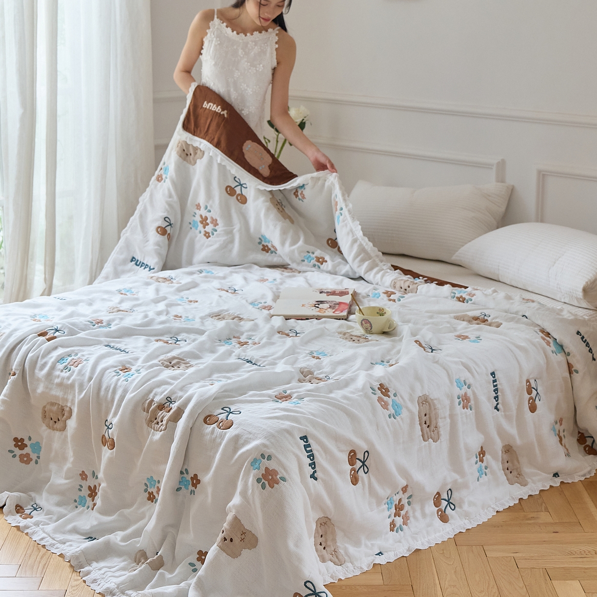 91家纺网 家纺一手货源 找家纺 沐瑟家纺 2026新款A类全棉纱布泡芙被春秋被被被子被芯 樱桃狗