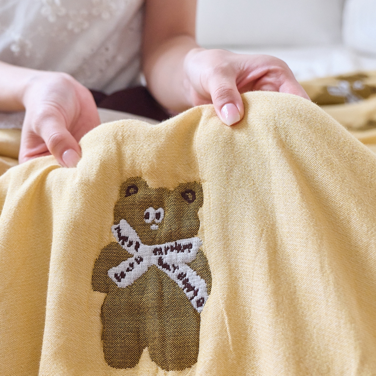 91家纺网 家纺一手货源 找家纺 沐瑟家纺 2026新款A类全棉纱布泡芙被夏被被子被芯 黄色小熊