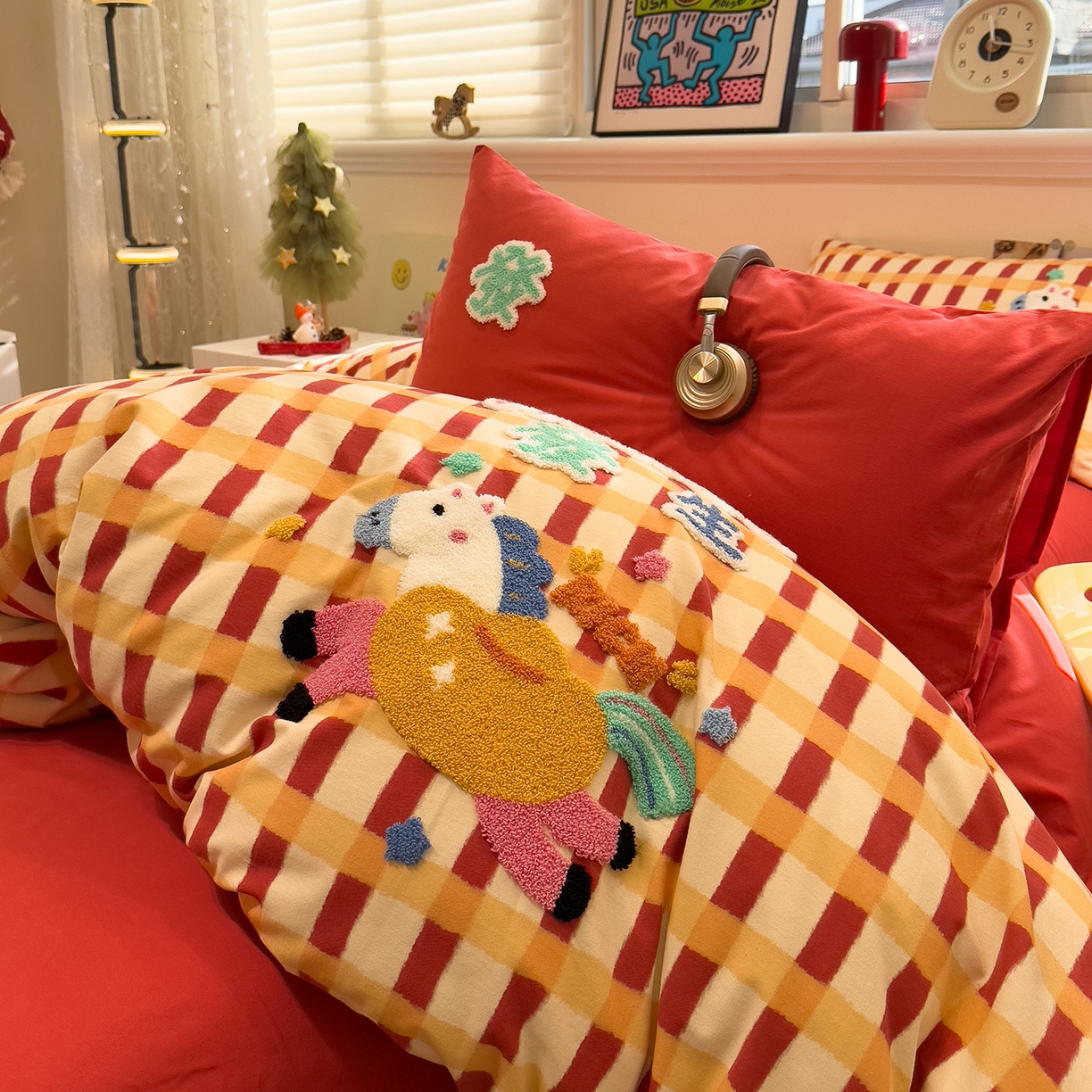 91家纺网 家纺一手货源 找家纺 珺柔家纺 2026新款马年全棉纯棉磨毛新春款四件套 HORSE发生