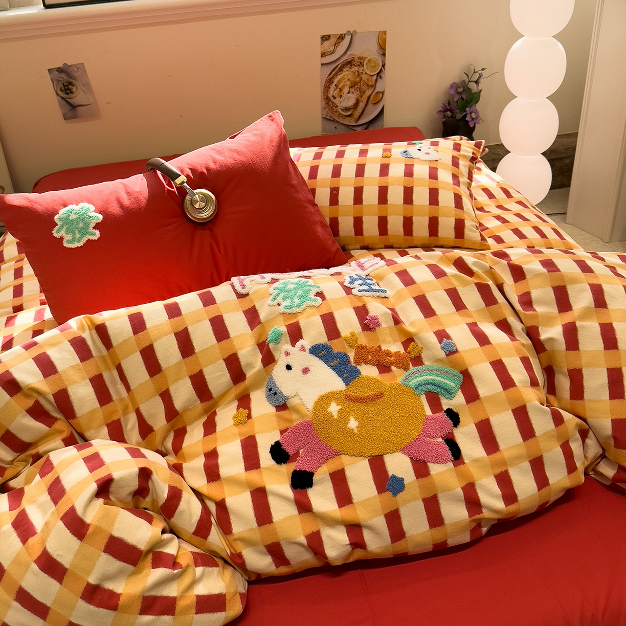 91家纺网 家纺一手货源 找家纺 珺柔家纺 2026新款马年全棉纯棉磨毛新春款四件套 HORSE发生