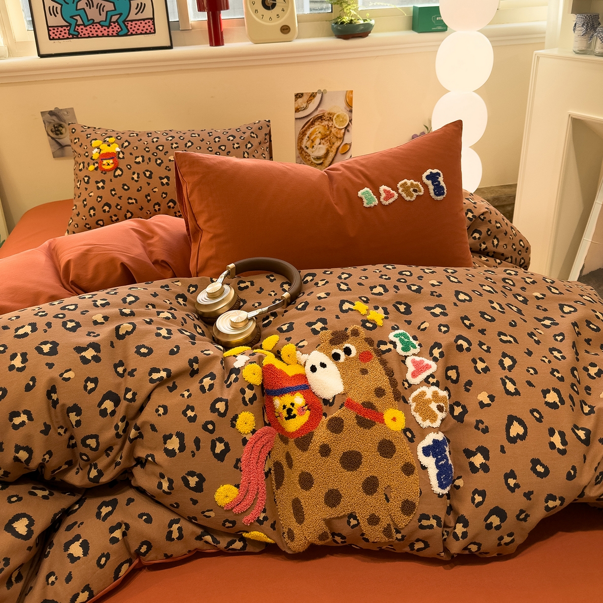 91家纺网 家纺一手货源 找家纺 珺柔家纺 2026新款马年全棉纯棉磨毛新春款四件套 马上豹富