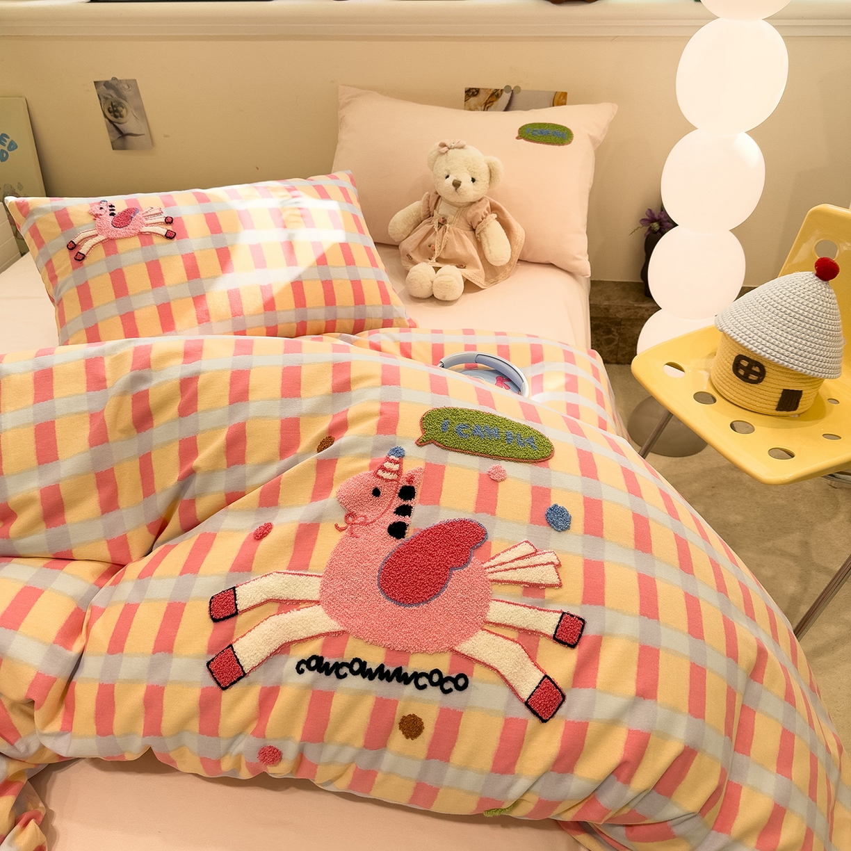 91家纺网 家纺一手货源 找家纺 珺柔家纺 2026新款马年全棉纯棉磨毛新春款四件套 小粉马