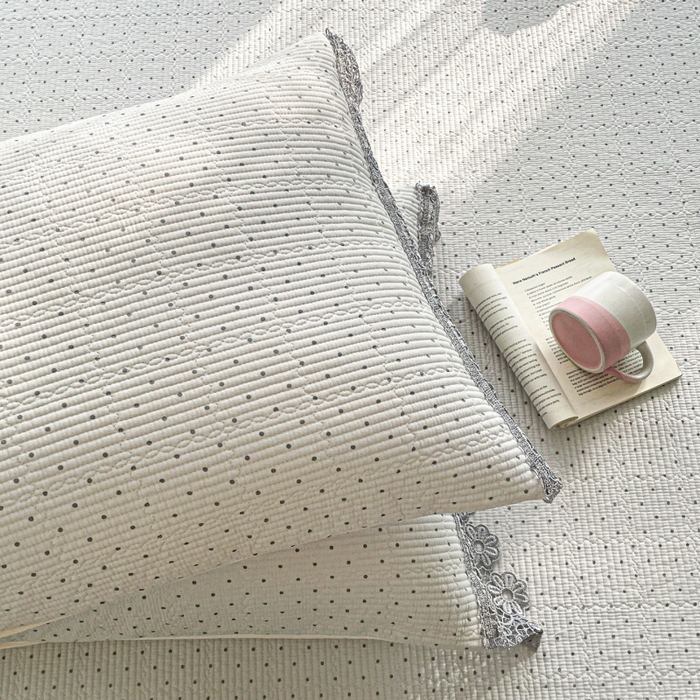 91家纺网 家纺一手货源 找家纺 源舜家纺 2026新款全棉双层纱棉花边榻榻米炕盖款 波点灰