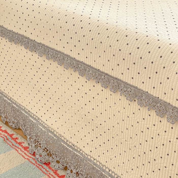 91家纺网 家纺一手货源 找家纺 源舜家纺 2026新款全棉双层纱棉花边榻榻米炕盖款 波点米