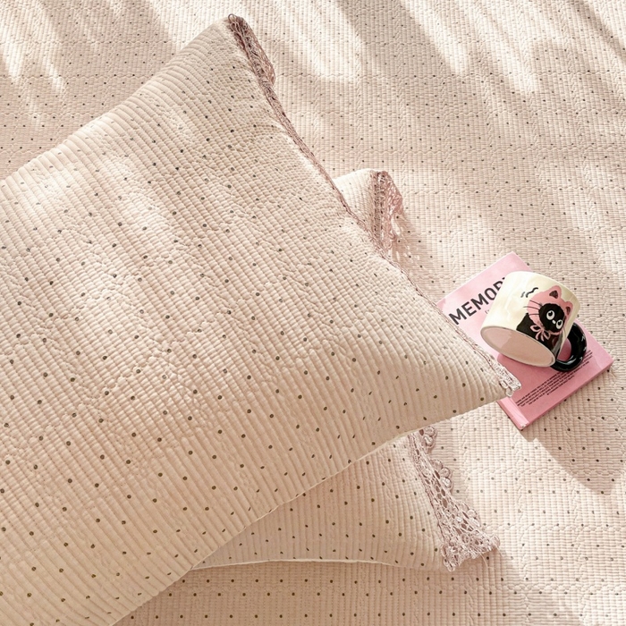 91家纺网 家纺一手货源 找家纺 源舜家纺 2026新款全棉双层纱棉花边榻榻米炕盖款 波点杏