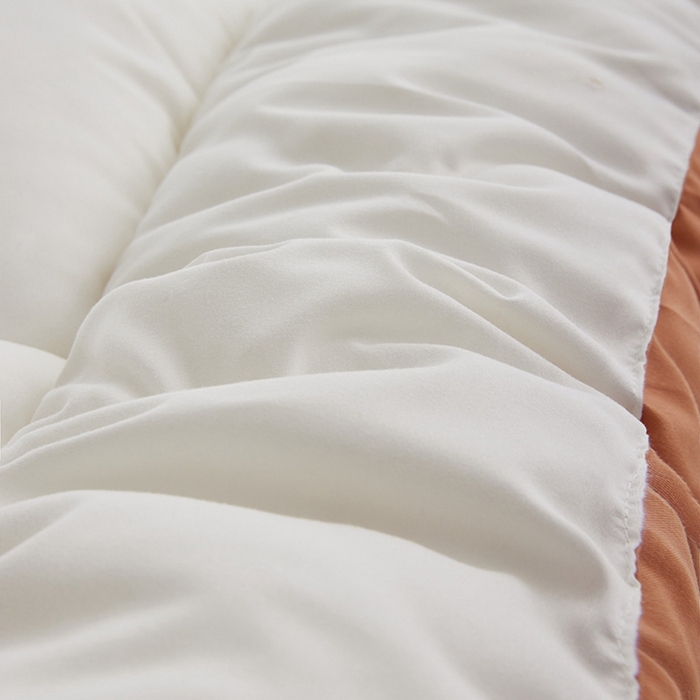 91家纺网 家纺一手货源 找家纺 小豚鼠 2025新款拼色羽丝绒床垫 白+橙