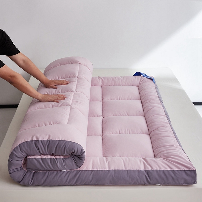 91家纺网 家纺一手货源 找家纺 小豚鼠 2025新款拼色羽丝绒床垫 粉+灰