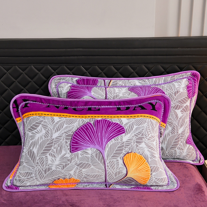 91家纺网 家纺一手货源 找家纺 诺梵家纺 2025新款8斤加厚保暖金貂绒牛奶绒印花四件套 紫气东来