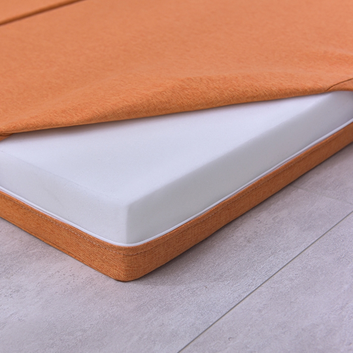 91家纺网 家纺一手货源 找家纺 小豚鼠 2025新款亚麻四折多功能四季床垫 热带橙