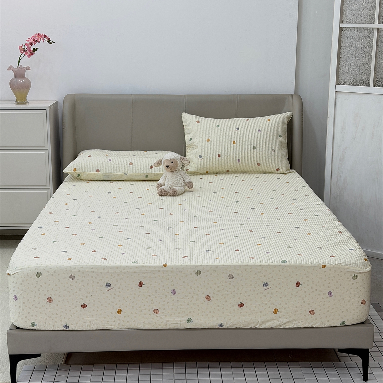 91家纺网 家纺一手货源 找家纺 佰织鑫家居 2026新款全棉夹棉绗缝床笠三件套四件套（会员-5） 七彩南瓜