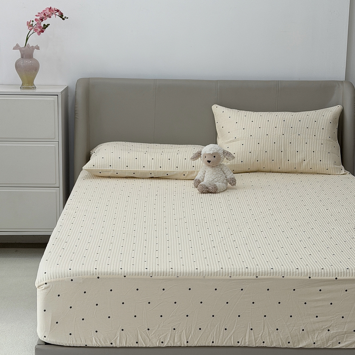 91家纺网 家纺一手货源 找家纺 （总）佰织鑫家居 2026新款全棉夹棉绗缝床笠三件套四件套（会员-5）