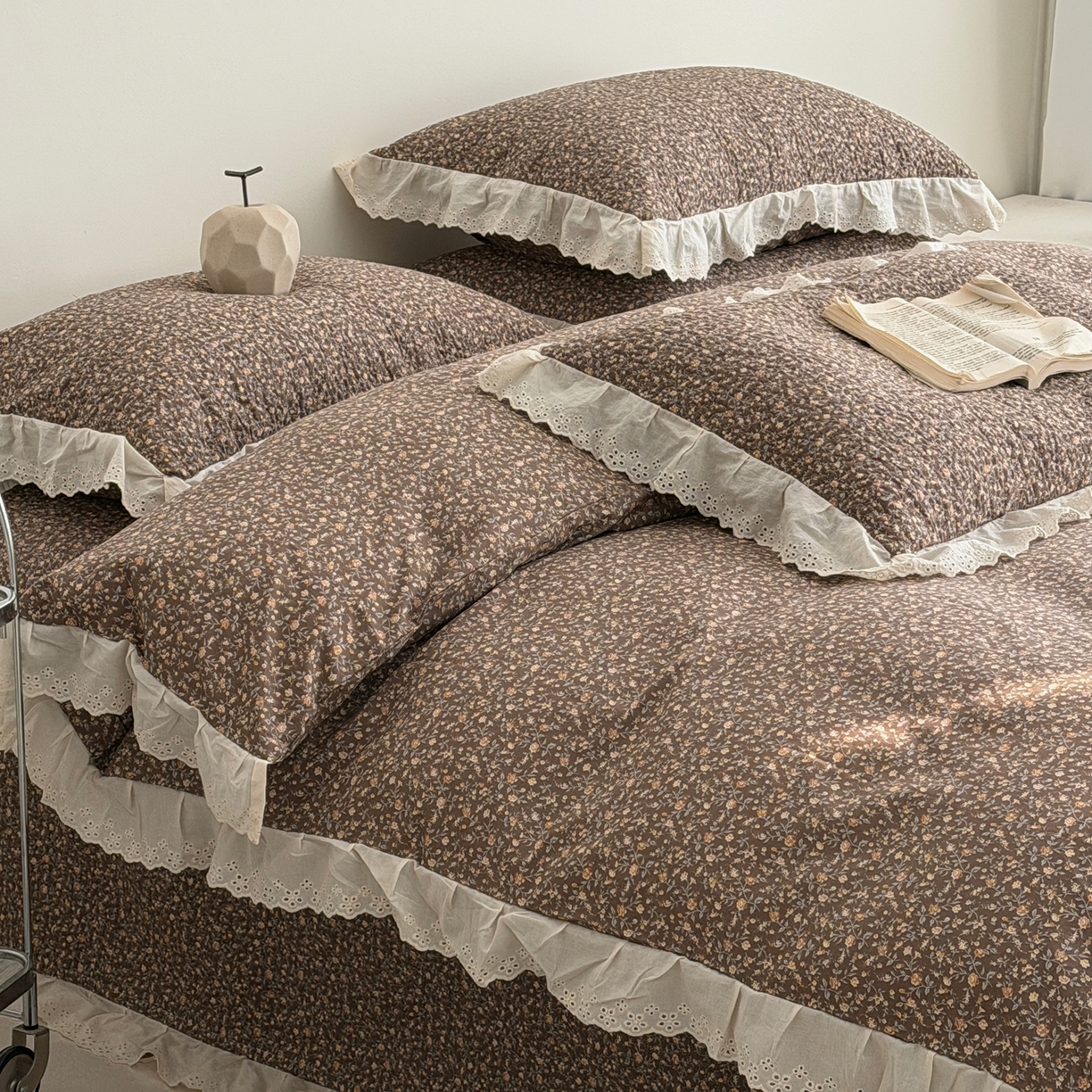 91家纺网 家纺一手货源 找家纺 佰织鑫家居 2025新款全棉法式砂洗棉花床盖款被套四件套 晚秋