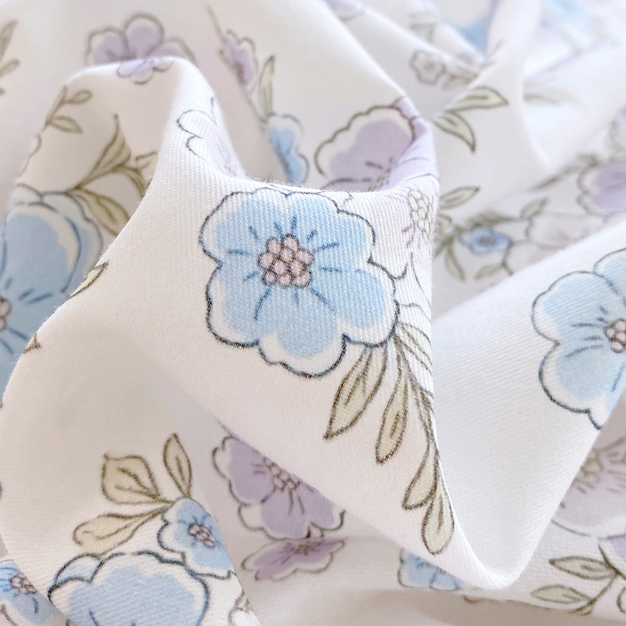 91家纺网 家纺一手货源 找家纺 小懒猪 2026春夏新款全棉纯棉花卉款四件套 青蔓花盏