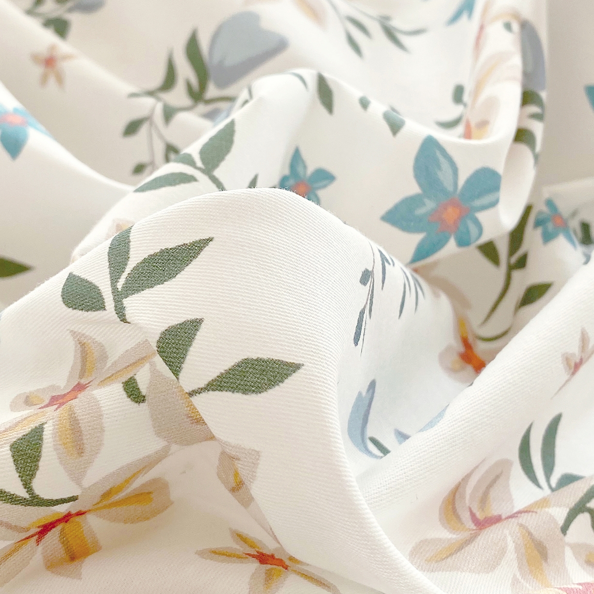 91家纺网 家纺一手货源 找家纺 小懒猪 2026春夏新款全棉纯棉花卉款四件套 沐风苍兰