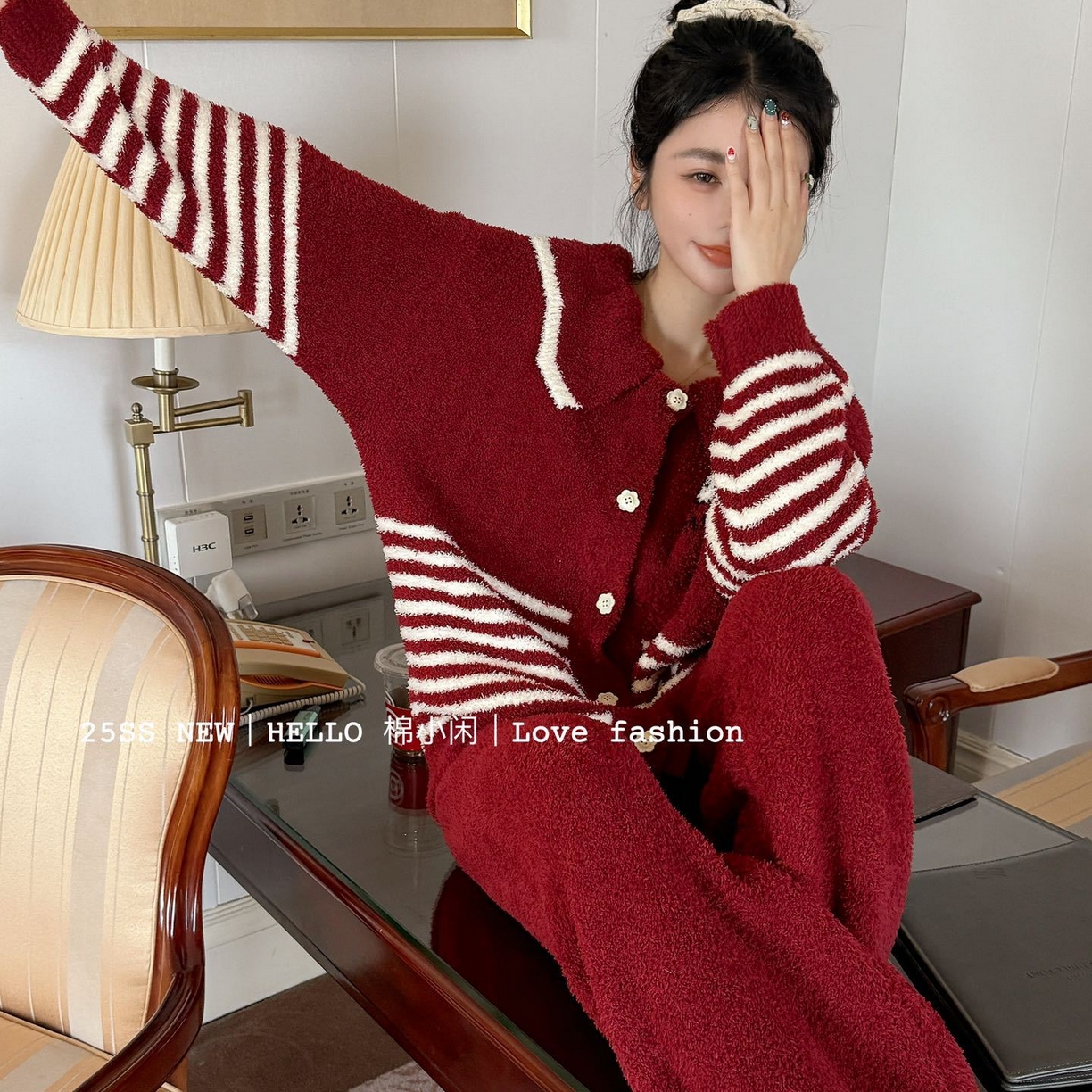 91家纺网 家纺一手货源 找家纺 妍景家居生活馆 2026新款软绵绵条纹KT款家居服睡衣套装 红色