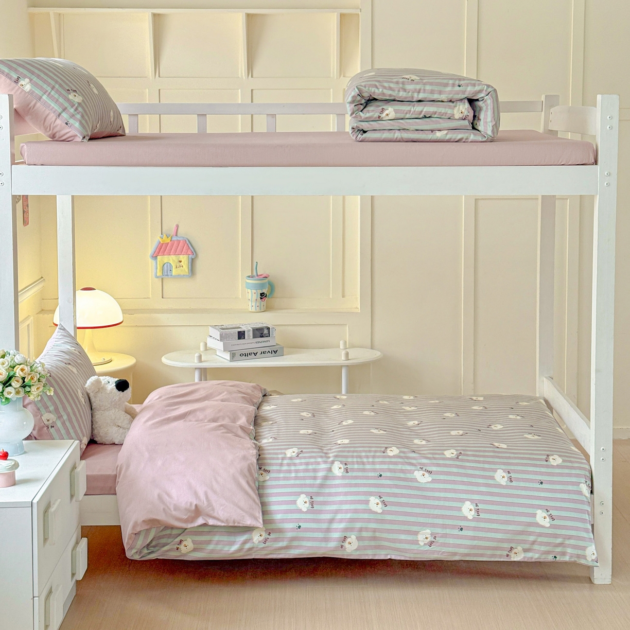 91家纺网 家纺一手货源 找家纺 （总）小豚鼠 2025纯棉13372学生三件套全棉宿舍六件套(收纳袋）（顺丰代发）