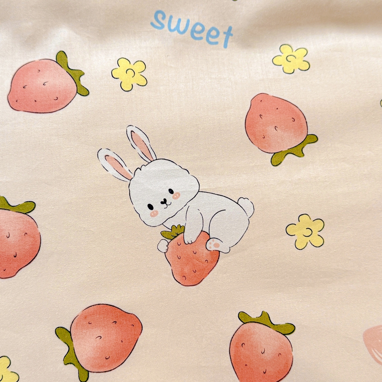 91家纺网 家纺一手货源 找家纺 （总）小豚鼠 2025纯棉13372学生三件套全棉宿舍六件套(收纳袋）（顺丰代发）