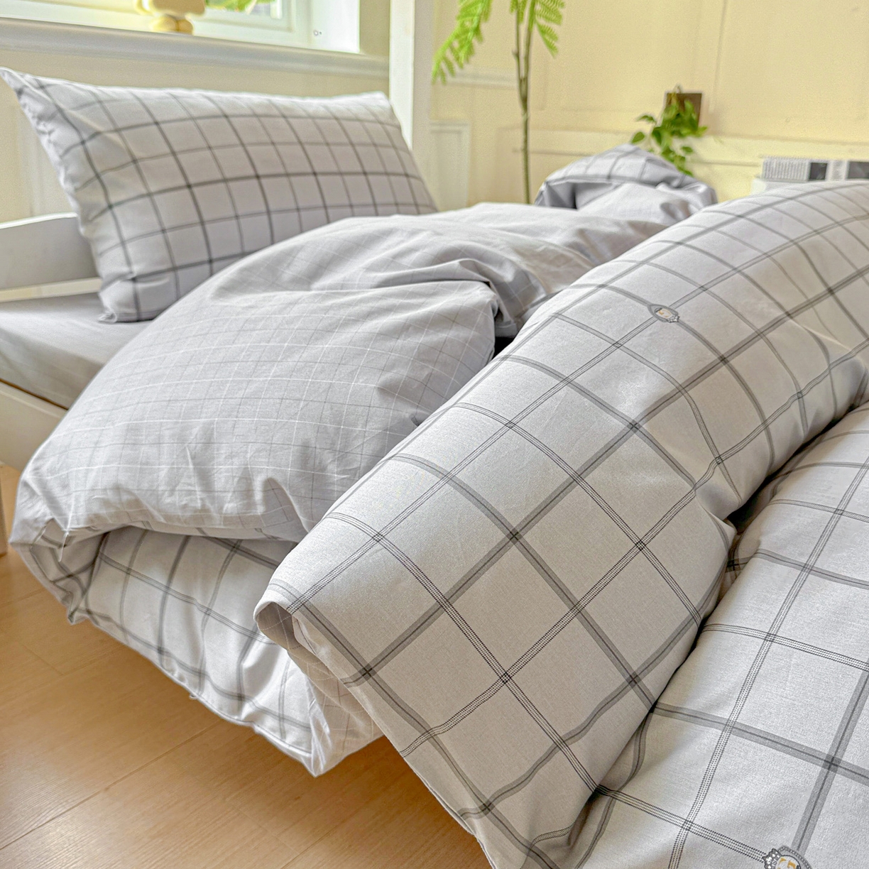 91家纺网 家纺一手货源 找家纺 小豚鼠 2025纯棉13372学生三件套全棉宿舍六件套(收纳袋）（顺丰代发） 马德里-灰