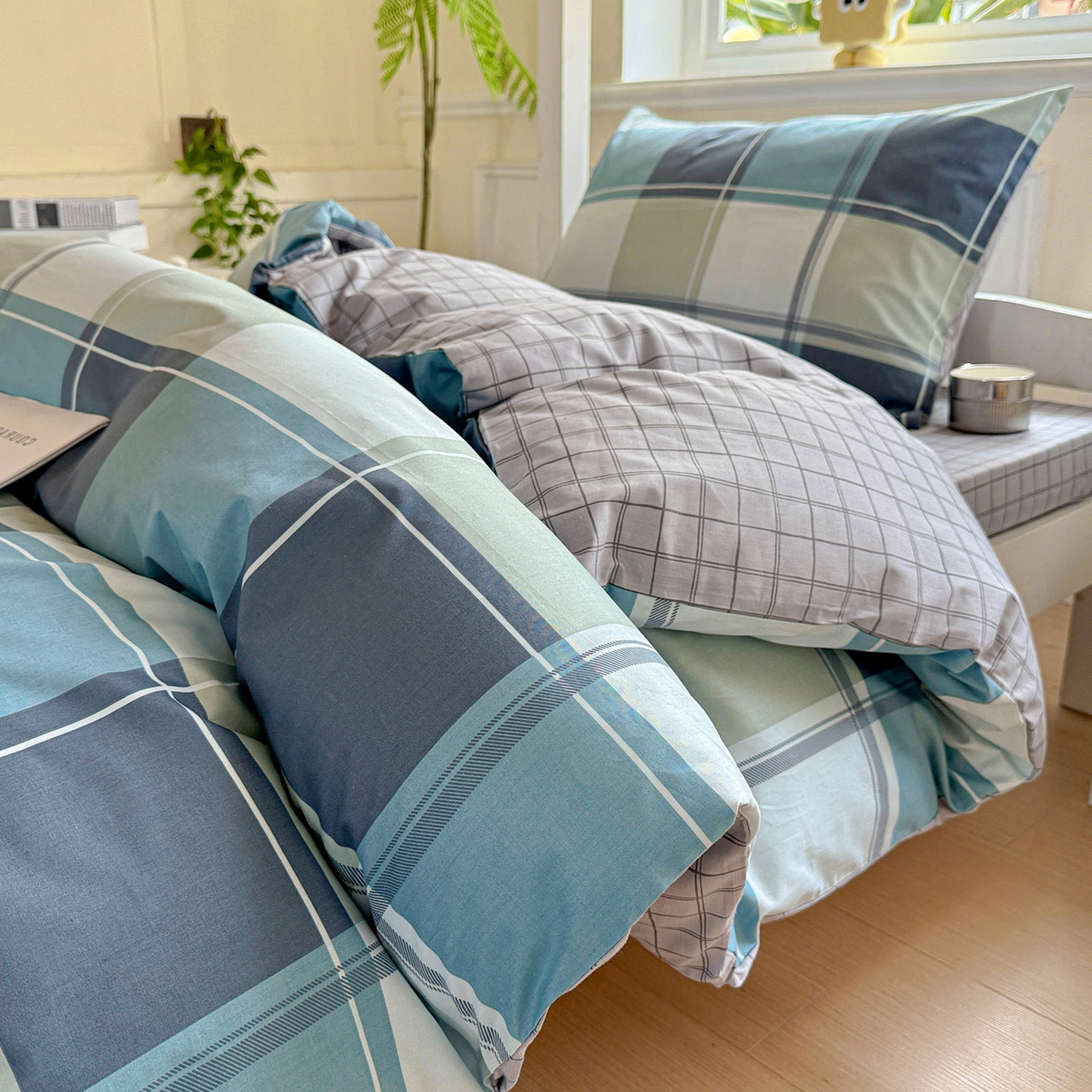 91家纺网 家纺一手货源 找家纺 小豚鼠 2025纯棉13372学生三件套全棉宿舍六件套(收纳袋）（顺丰代发） 方格蓝