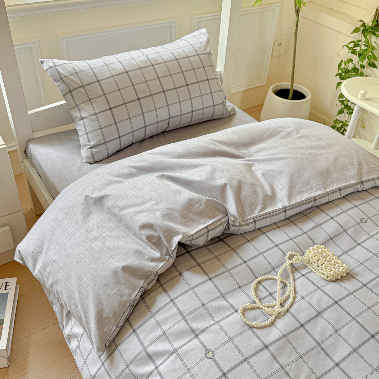 91家纺网 家纺一手货源 找家纺 小豚鼠 2025纯棉13372学生三件套全棉宿舍六件套(收纳袋）（顺丰代发） 马德里-灰