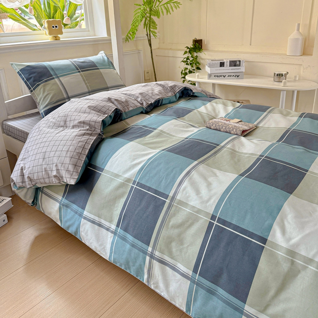 91家纺网 家纺一手货源 找家纺 小豚鼠 2025纯棉13372学生三件套全棉宿舍六件套(收纳袋）（顺丰代发） 方格蓝