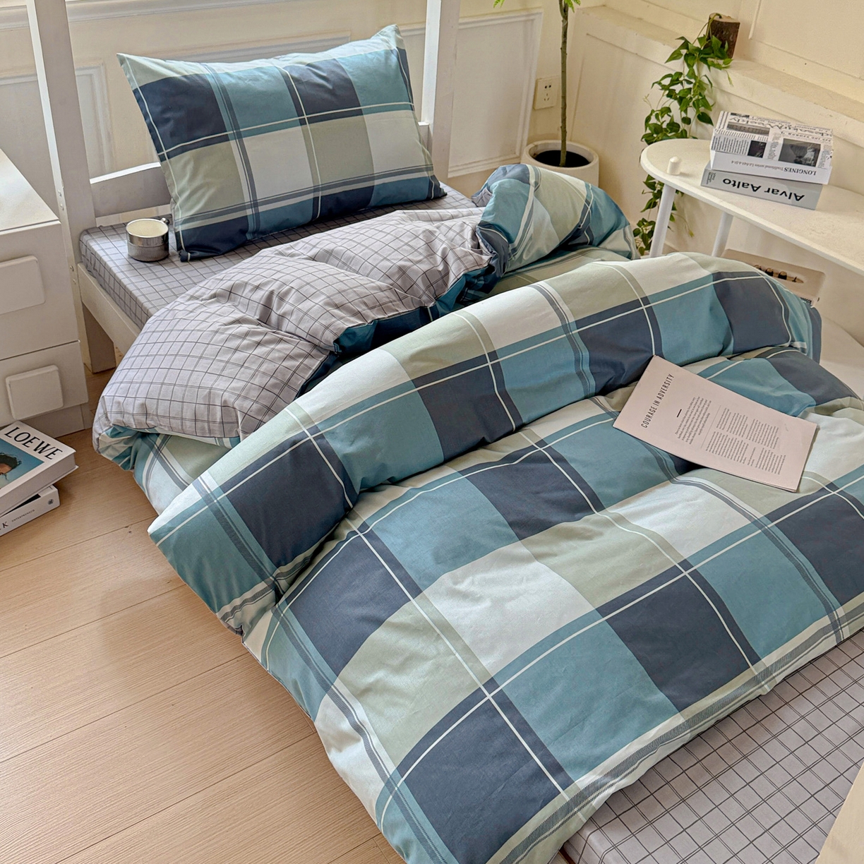 91家纺网 家纺一手货源 找家纺 小豚鼠 2025纯棉13372学生三件套全棉宿舍六件套(收纳袋）（顺丰代发） 方格蓝