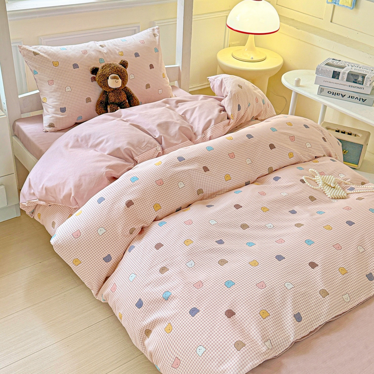 91家纺网 家纺一手货源 找家纺 小豚鼠 2025纯棉13372学生三件套全棉宿舍六件套(收纳袋）（顺丰代发） 熊豆豆-粉