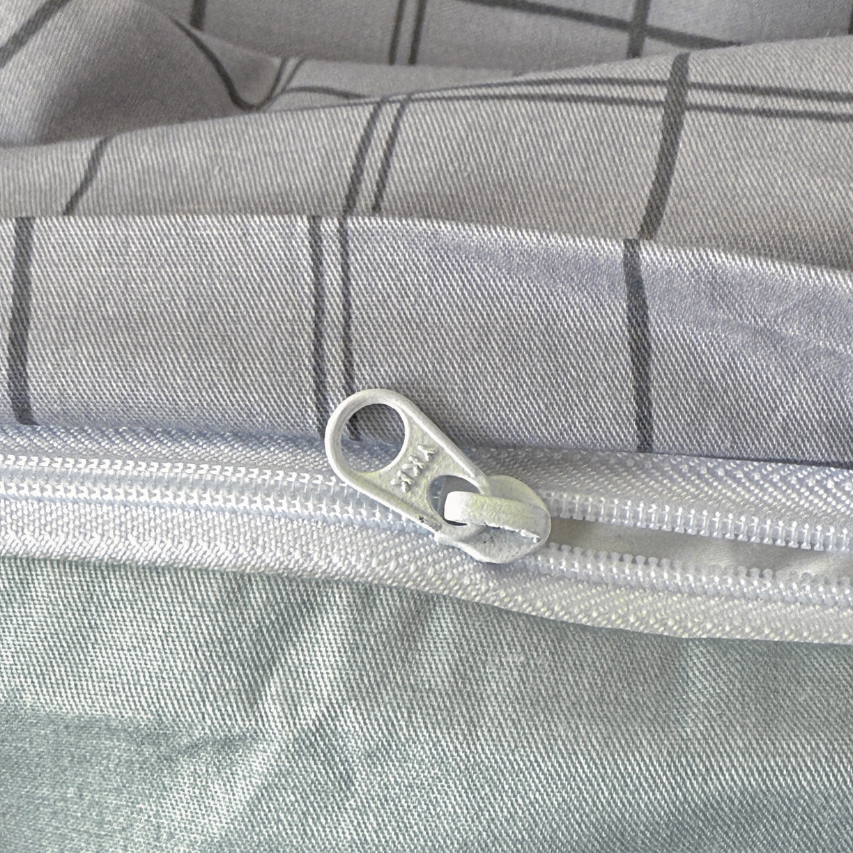 91家纺网 家纺一手货源 找家纺 小豚鼠 2025纯棉13372学生三件套全棉宿舍六件套(收纳袋）（顺丰代发） 方格蓝