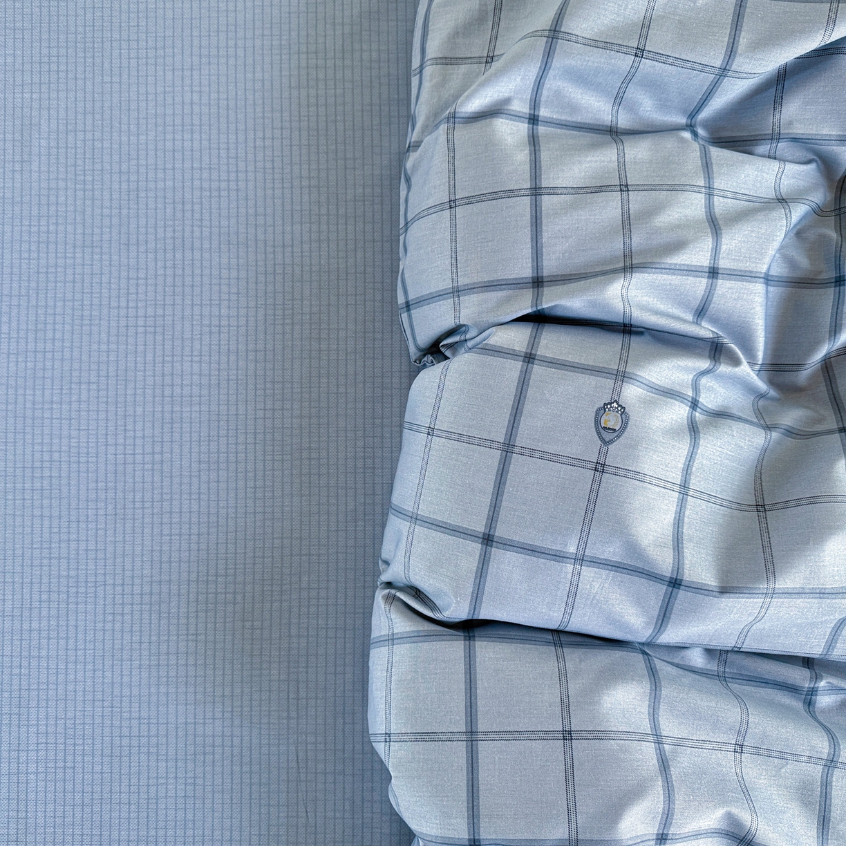 91家纺网 家纺一手货源 找家纺 小豚鼠 2025纯棉13372学生三件套全棉宿舍六件套(收纳袋）（顺丰代发） 马德里-蓝