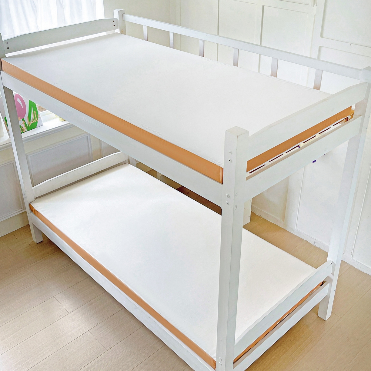 91家纺网 家纺一手货源 找家纺 小豚鼠 2025新款学生季蛋壳压花床垫记忆棉床垫学生宿舍软垫海绵垫子 活力橙