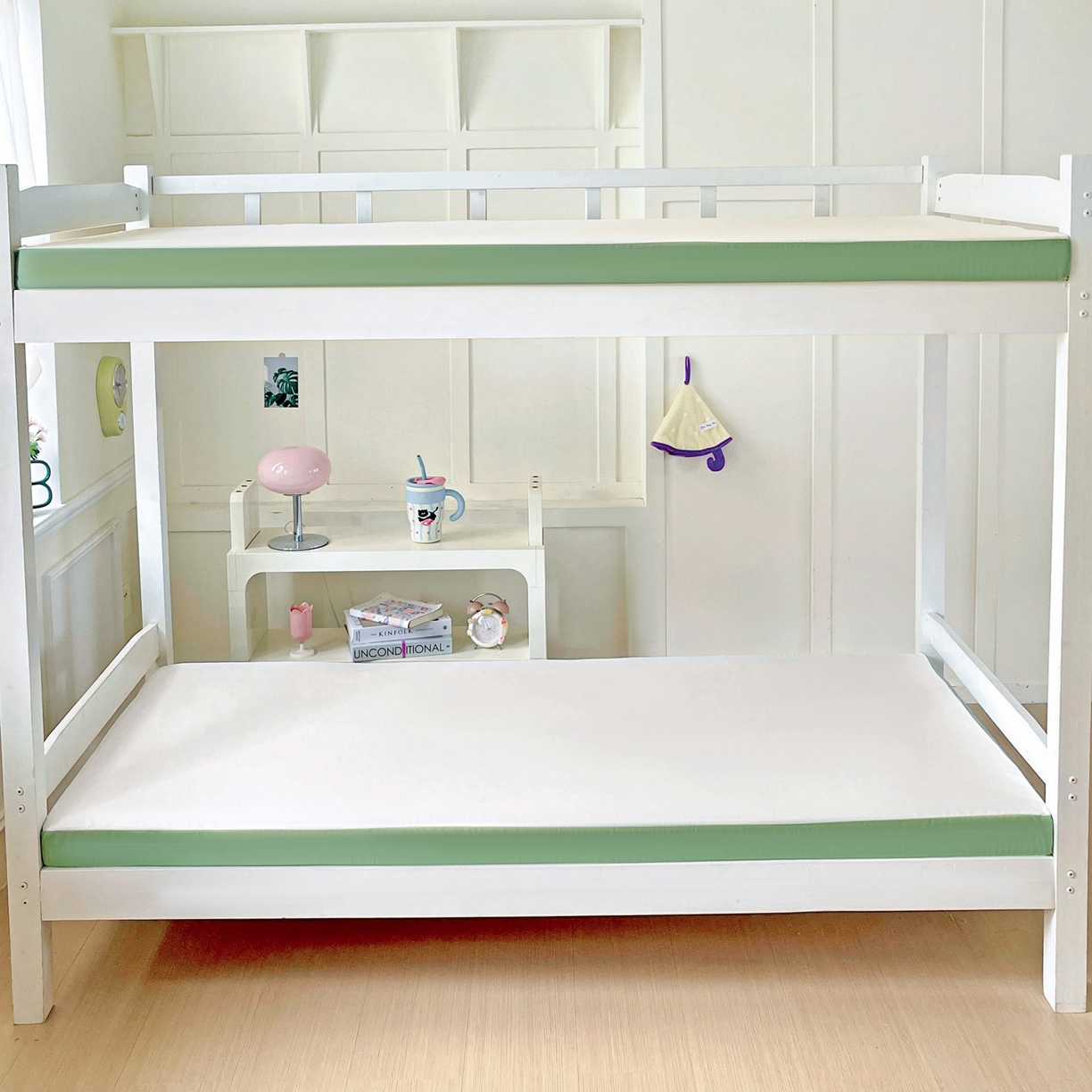 91家纺网 家纺一手货源 找家纺 小豚鼠 2025新款学生季蛋壳压花床垫记忆棉床垫学生宿舍软垫海绵垫子 青草绿