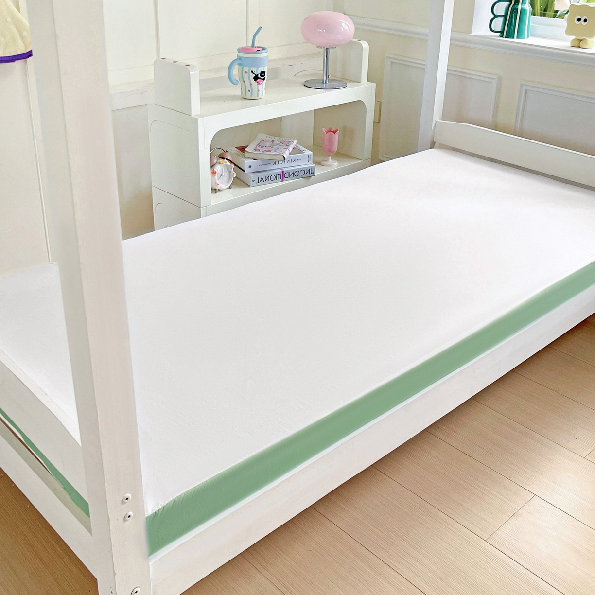 91家纺网 家纺一手货源 找家纺 小豚鼠 2025新款学生季蛋壳压花床垫记忆棉床垫学生宿舍软垫海绵垫子 青草绿