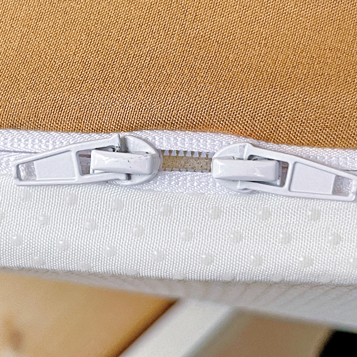 91家纺网 家纺一手货源 找家纺 （总）小豚鼠 2025新款学生季蛋壳压花床垫记忆棉床垫学生宿舍软垫海绵垫子