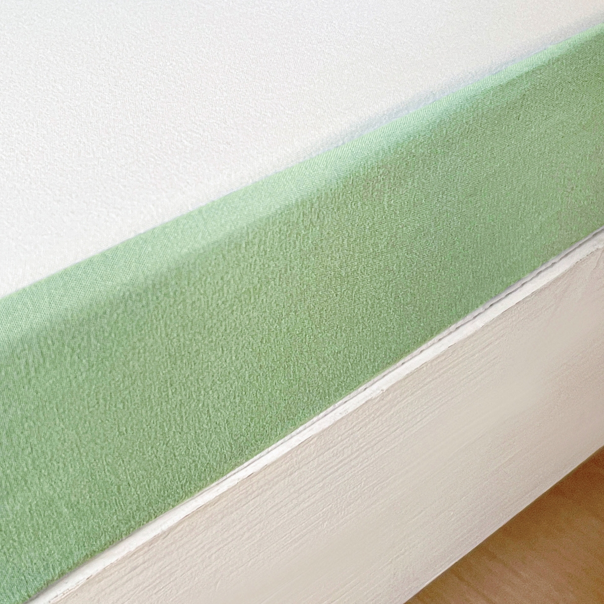 91家纺网 家纺一手货源 找家纺 小豚鼠 2025新款学生季蛋壳压花床垫记忆棉床垫学生宿舍软垫海绵垫子 青草绿