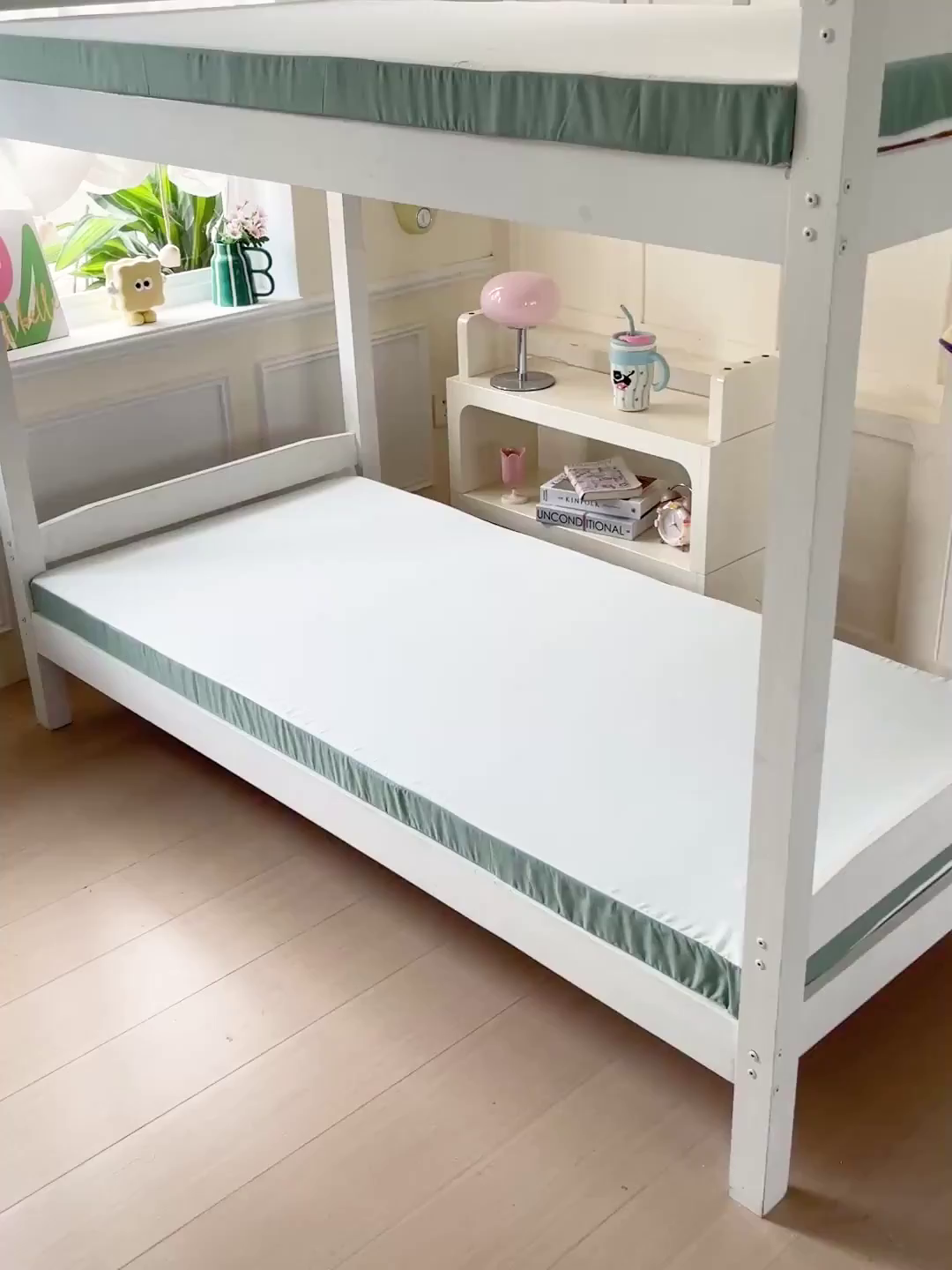 91家纺网 家纺一手货源 找家纺 小豚鼠 2025新款学生季蛋壳压花床垫记忆棉床垫学生宿舍软垫海绵垫子 青草绿