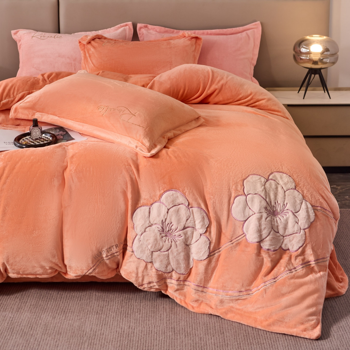 91家纺网 家纺一手货源 找家纺 卡诗兰 2026新款保暖牛奶绒四件套-花影 花影-暖玉