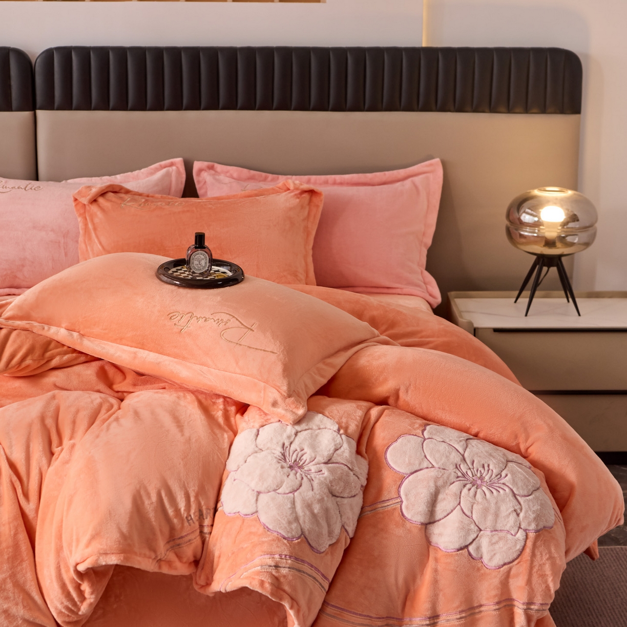 91家纺网 家纺一手货源 找家纺 卡诗兰 2026新款保暖牛奶绒四件套-花影 花影-暖玉