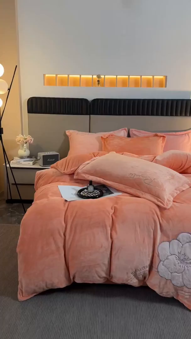 91家纺网 家纺一手货源 找家纺 卡诗兰 2026新款保暖牛奶绒四件套-花影 花影-暖玉