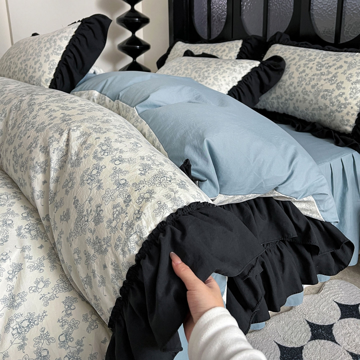 91家纺网 家纺一手货源 找家纺 （总）富米莱（原臻工厂） 2026新款法式赫本风大花边A类古法仿棉云感纱床盖床裙四件套