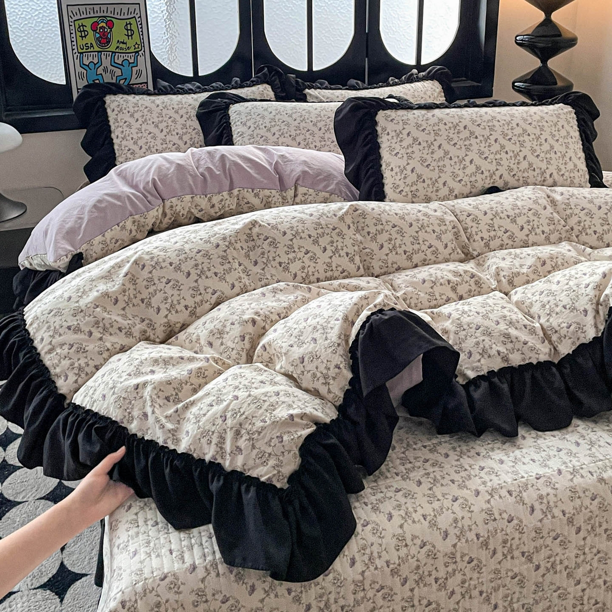 91家纺网 家纺一手货源 找家纺 富米莱（原臻工厂） 2026新款法式赫本风大花边A类古法仿棉云感纱床盖床裙四件套 花间谣