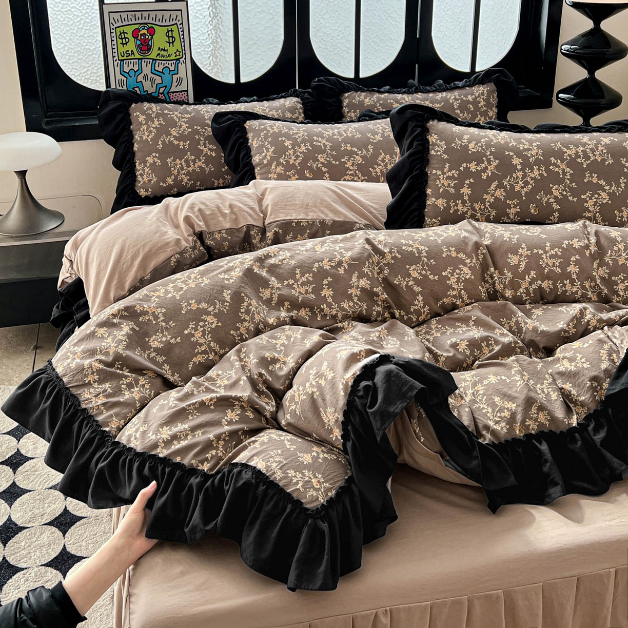 91家纺网 家纺一手货源 找家纺 富米莱（原臻工厂） 2026新款法式赫本风大花边A类古法仿棉云感纱床盖床裙四件套 花影浅吟