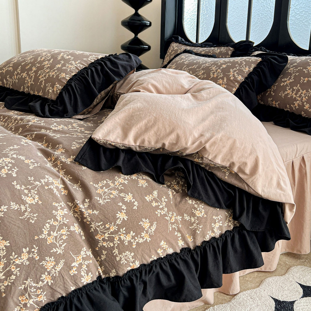 91家纺网 家纺一手货源 找家纺 富米莱（原臻工厂） 2026新款法式赫本风大花边A类古法仿棉云感纱床盖床裙四件套 花影浅吟