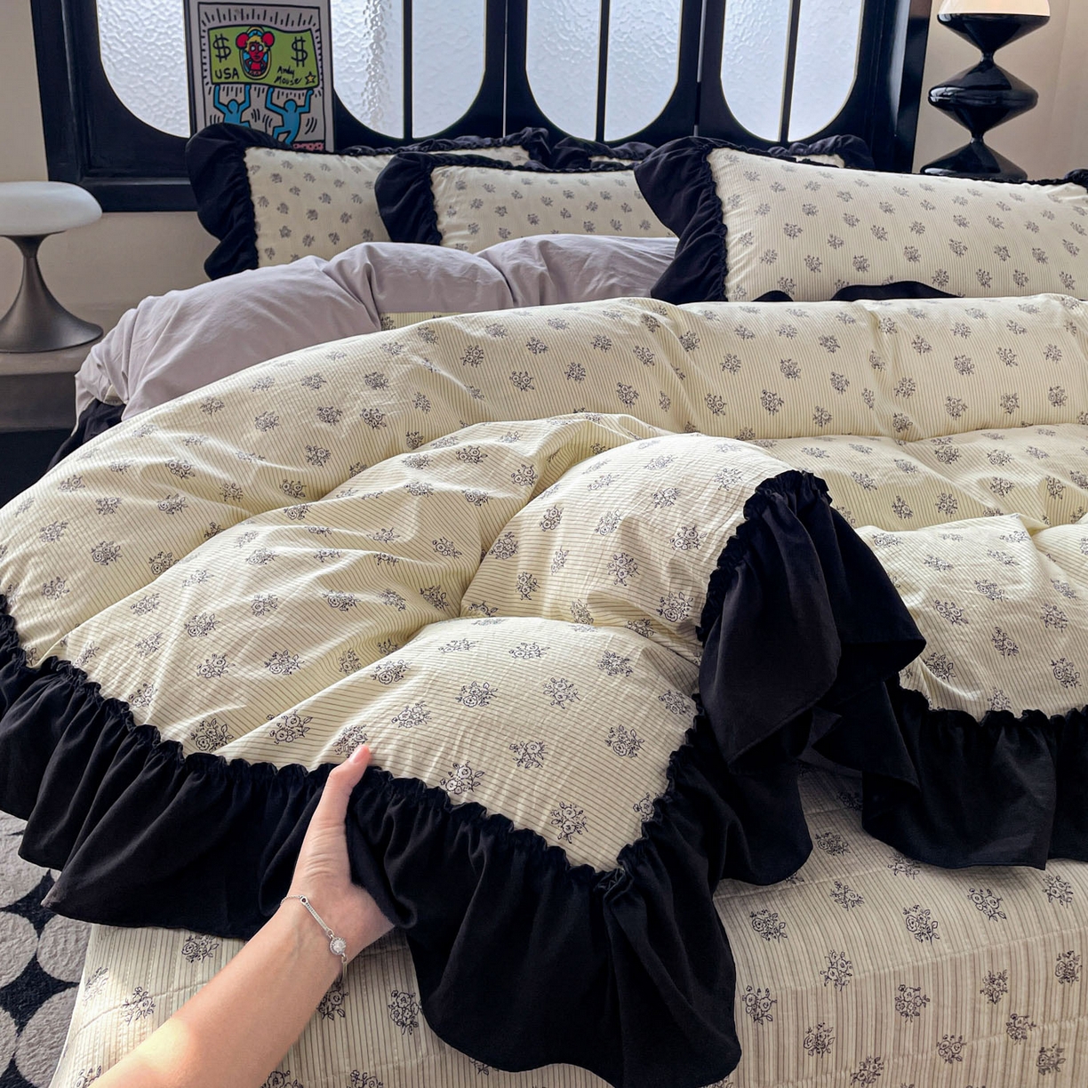 91家纺网 家纺一手货源 找家纺 富米莱（原臻工厂） 2026新款法式赫本风大花边A类古法仿棉云感纱床盖床裙四件套 花语玫瑰