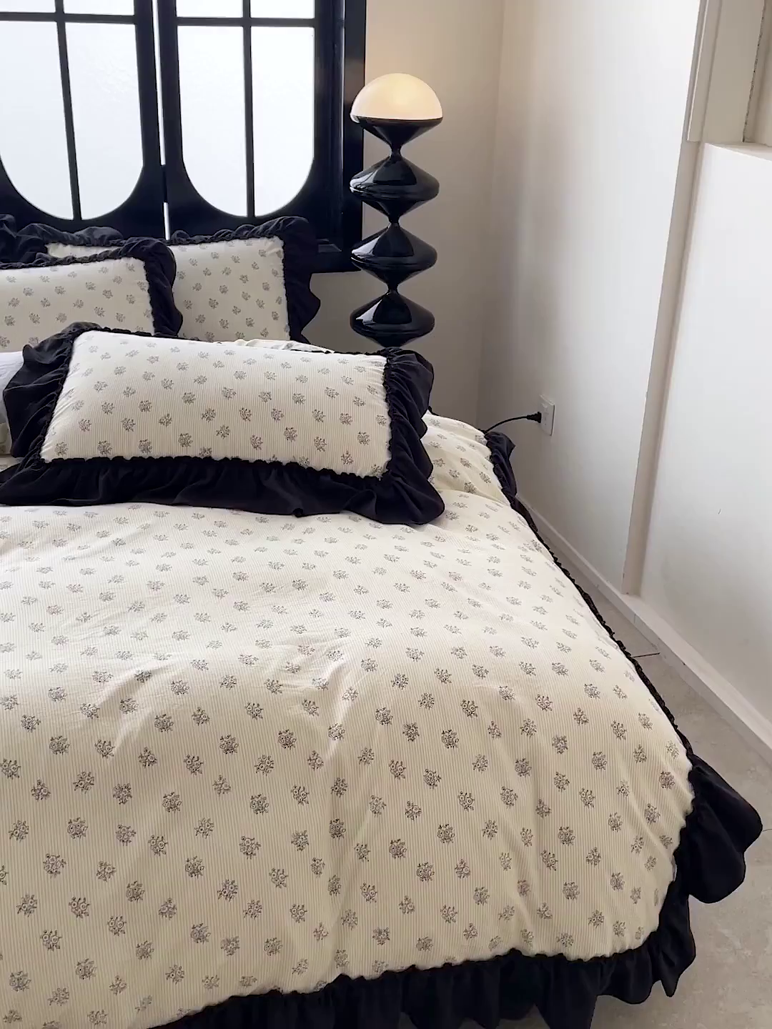 91家纺网 家纺一手货源 找家纺 富米莱（原臻工厂） 2026新款法式赫本风大花边A类古法仿棉云感纱床盖床裙四件套 花语玫瑰