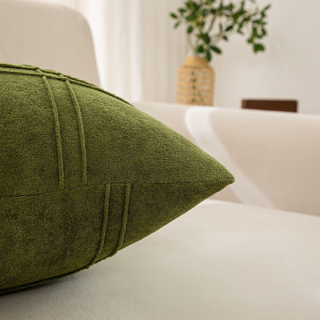 91家纺网 家纺一手货源 找家纺 沐沐家纺 2026新款中古风抱枕 平行空间绿