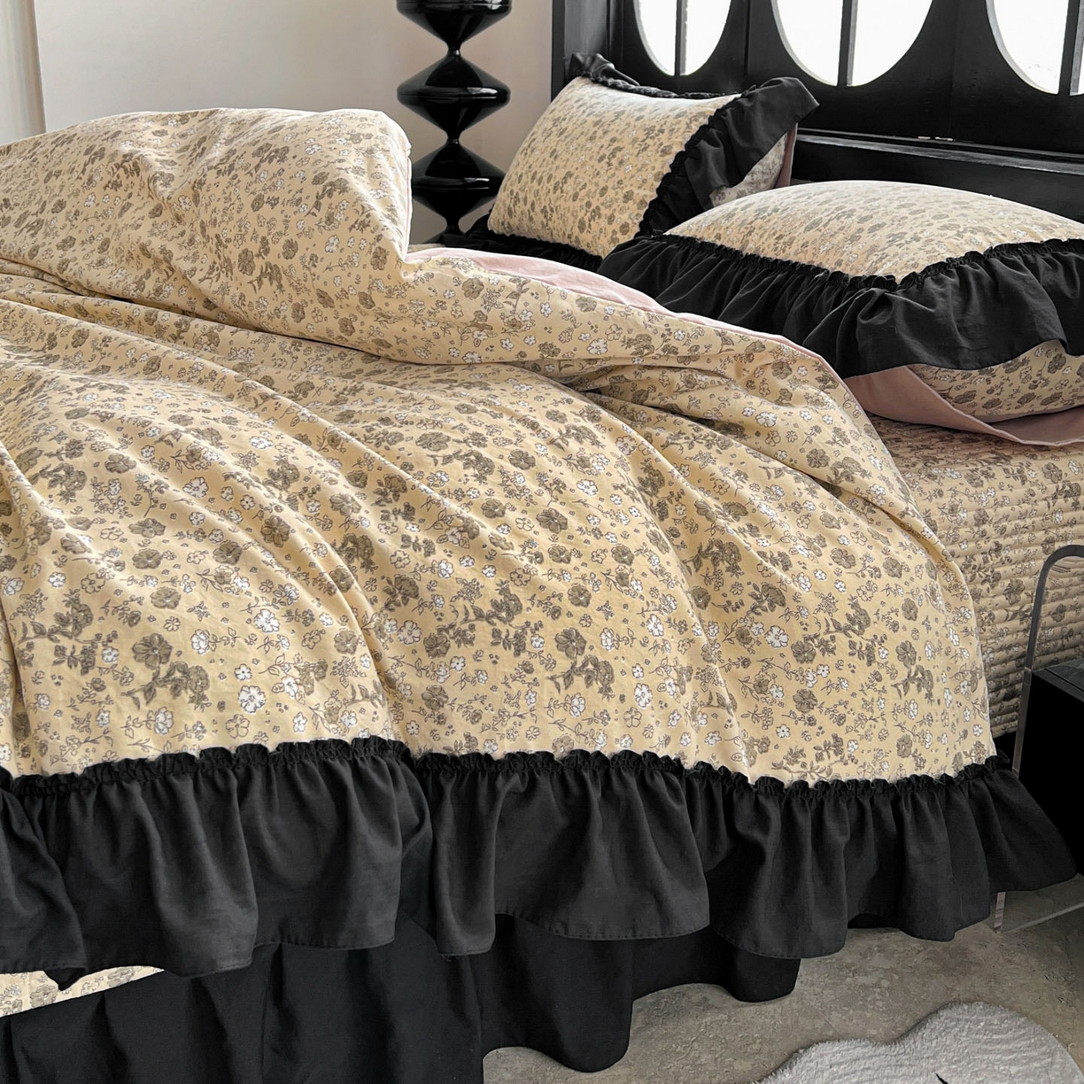 91家纺网 家纺一手货源 找家纺 富米莱（原臻工厂） 2026新款法式赫本风大花边A类古法仿棉云感纱床盖床裙四件套 卡布奇诺