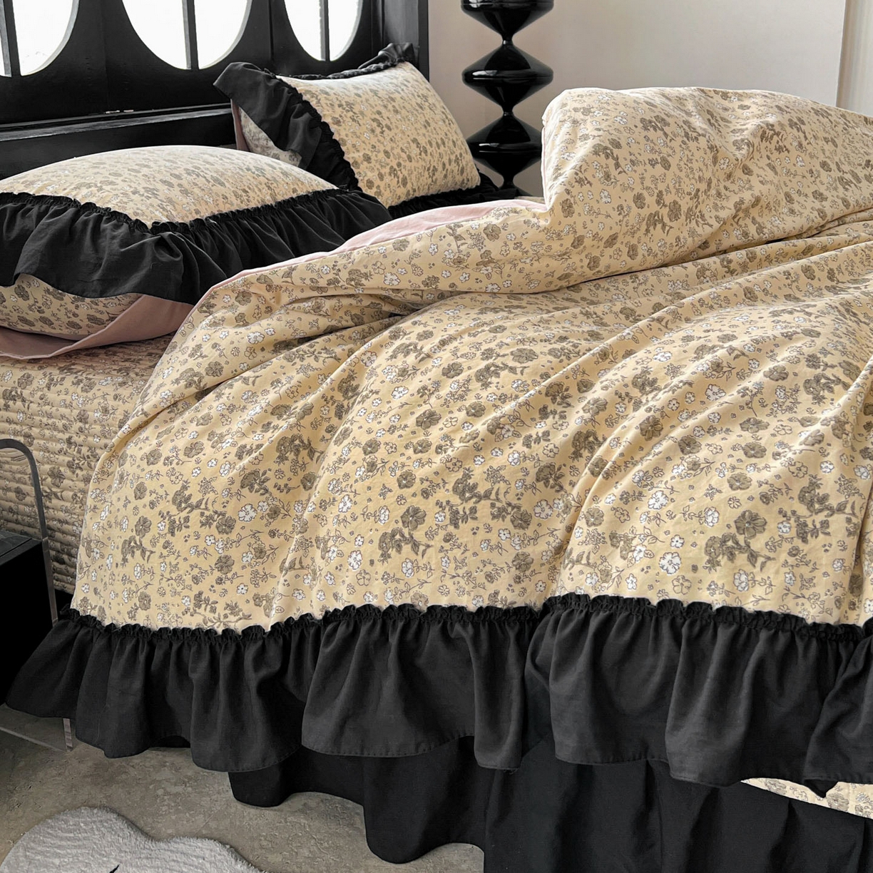 91家纺网 家纺一手货源 找家纺 富米莱（原臻工厂） 2026新款法式赫本风大花边A类古法仿棉云感纱床盖床裙四件套 卡布奇诺