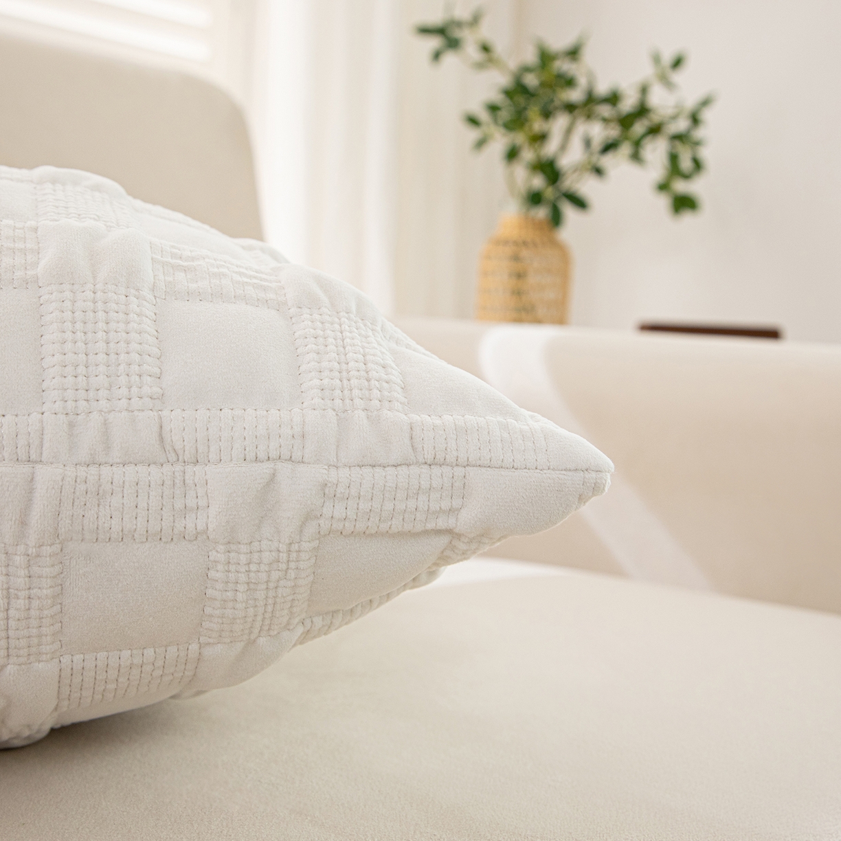 91家纺网 家纺一手货源 找家纺 沐沐家纺 2026新款中古风抱枕 奶白泡泡