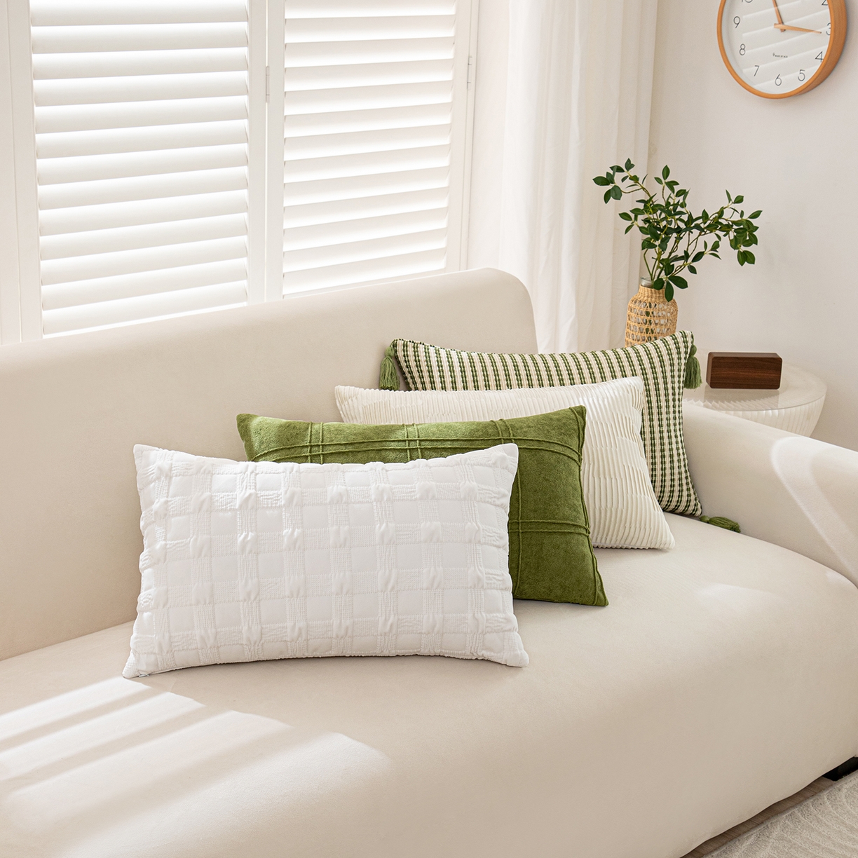 91家纺网 家纺一手货源 找家纺 沐沐家纺 2026新款中古风抱枕 奶白泡泡